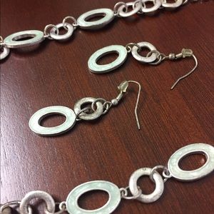 Silver and Turquoise Oval Necklace and earrings